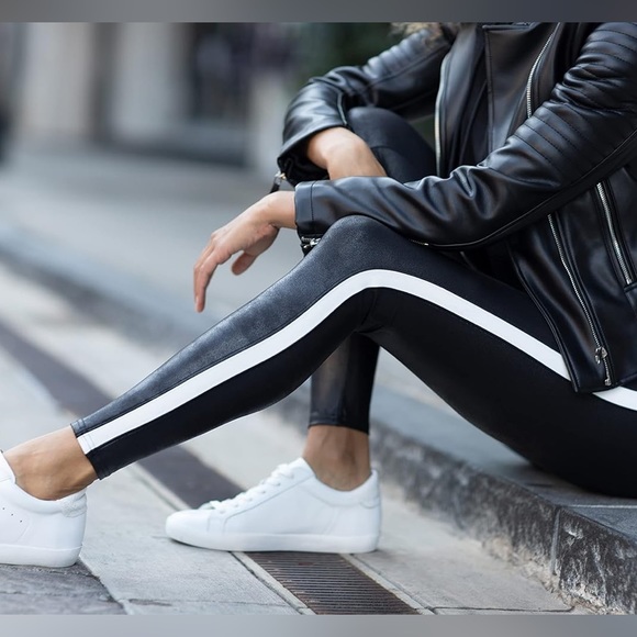SPANX Women’s Faux Leather Stripe Leggings Size: S Color: Black/White NWT. - Picture 16 of 16